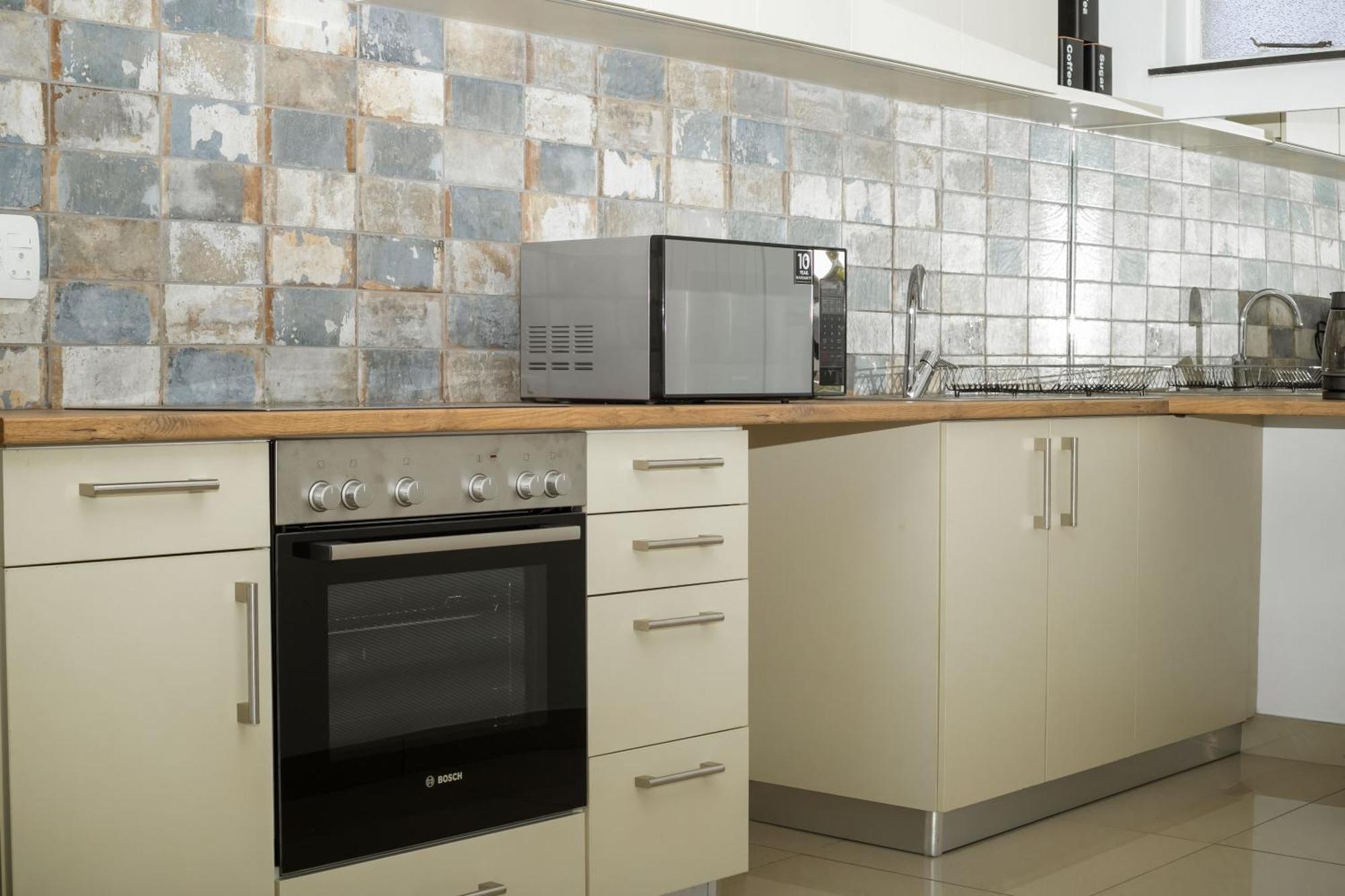 Urban Oasis Apartments At Hidas ويندهوك المظهر الخارجي الصورة